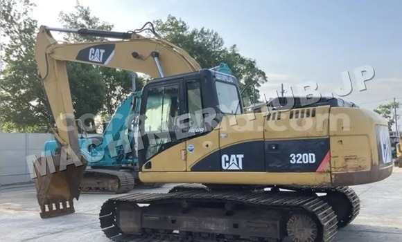 Buy Used Caterpillar 120 Other Truck in Accra in Greater Accra