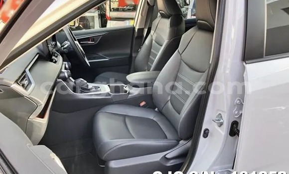 Buy New Toyota RAV4 Other Car in Accra in Greater Accra Buy New Toyota RAV4 Other Car in Accra in Greater Accra