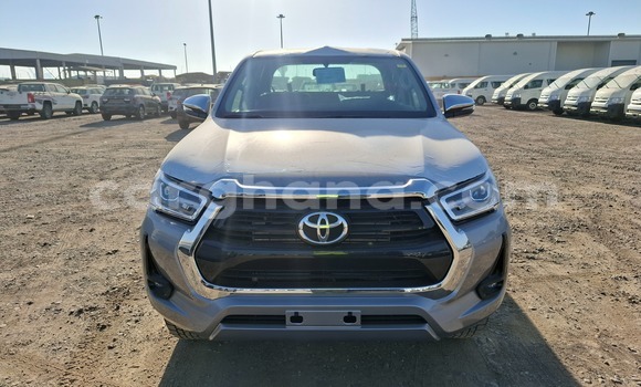 Sayi Sabo Toyota Hilux Green Mota in Accra a Greater Accra
