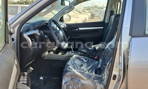 Buy New Toyota Hilux Green Car in Accra in Greater Accra Buy New Toyota Hilux Green Car in Accra in Greater Accra