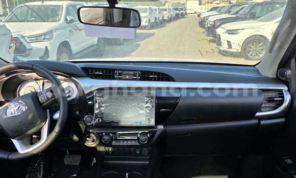 Buy New Toyota Hilux Green Car in Accra in Greater Accra Buy New Toyota Hilux Green Car in Accra in Greater Accra