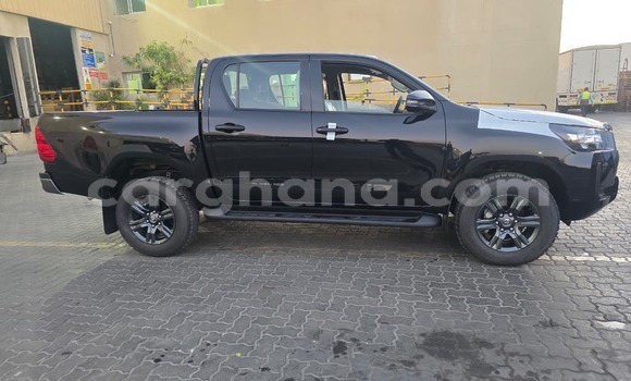 Buy New Toyota Hilux Black Car in Accra in Greater Accra Buy New Toyota Hilux Black Car in Accra in Greater Accra