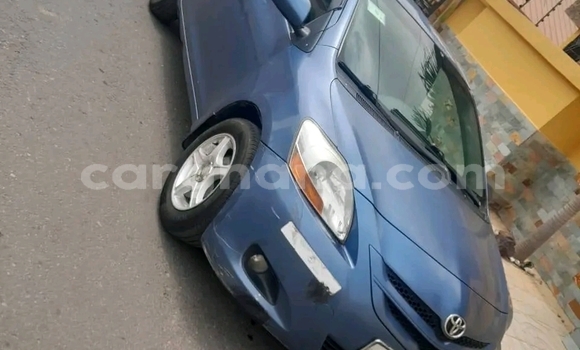 Buy Used Toyota Yaris Blue Car in Accra in Greater Accra Buy Used Toyota Yaris Blue Car in Accra in Greater Accra