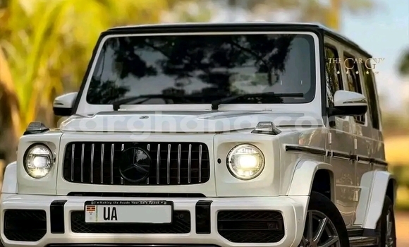 Buy Used Mercedes-Benz GLC 250D White Car in Accra in Greater Accra Buy Used Mercedes-Benz GLC 250D White Car in Accra in Greater Accra