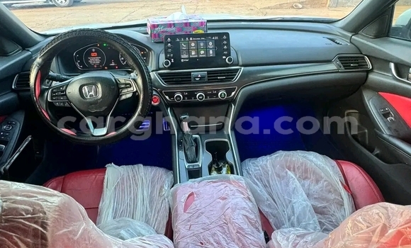 Buy Used Honda Accord White Car in Accra in Greater Accra Buy Used Honda Accord White Car in Accra in Greater Accra