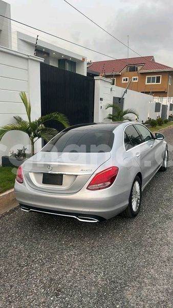 Big with watermark mercedes benz 300cd greater accra accra 60802