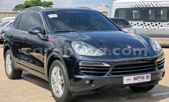 Buy Used Porsche Cayenne Black Car in Accra in Greater Accra Buy Used Porsche Cayenne Black Car in Accra in Greater Accra