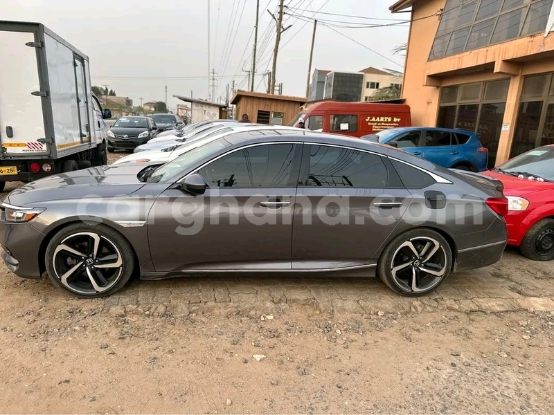 Big with watermark honda accord eastern aburi 60816