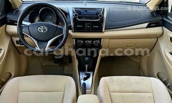 Ra Imported Toyota Yaris funfun Ọkọ̀ in Import - Dubai ni Ashanti Ra Imported Toyota Yaris funfun Ọkọ̀ in Import - Dubai ni Ashanti