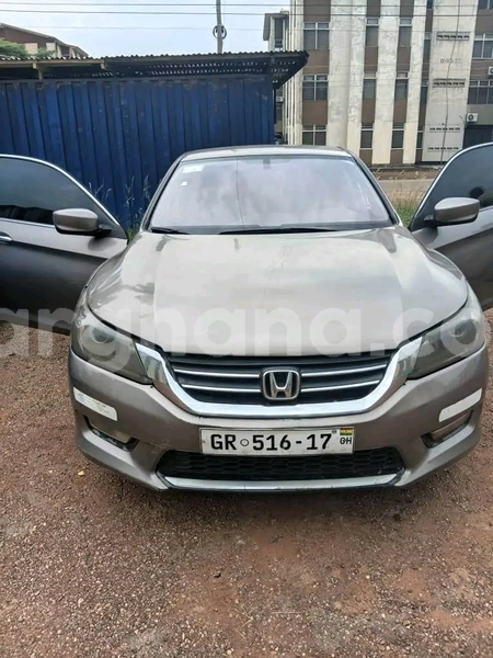 Big with watermark honda accord eastern ada 60817