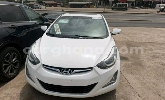 Buy Used Hyundai Elantra White Car in Accra in Greater Accra Buy Used Hyundai Elantra White Car in Accra in Greater Accra