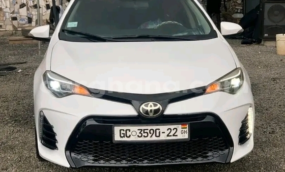 Buy Used Toyota Corolla White Car in Accra in Greater Accra Buy Used Toyota Corolla White Car in Accra in Greater Accra