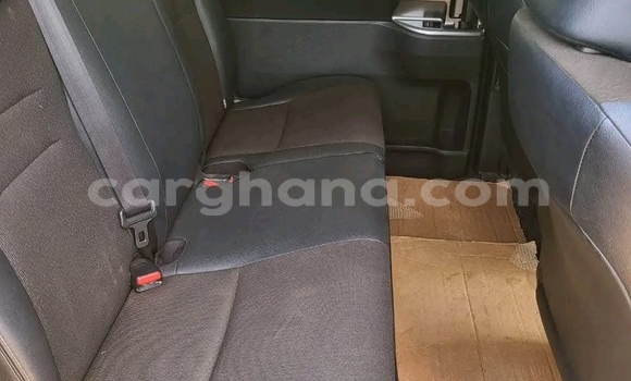 Buy Used Toyota Voxy Black Car in Accra in Greater Accra Buy Used Toyota Voxy Black Car in Accra in Greater Accra