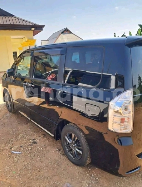 Big with watermark toyota voxy greater accra accra 60837