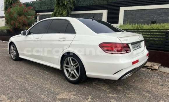Buy Used Mercedes-Benz E-Classe White Car in Accra in Greater Accra Buy Used Mercedes-Benz E-Classe White Car in Accra in Greater Accra