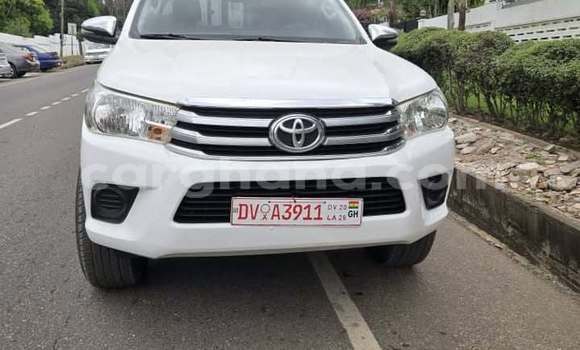 Buy Used Toyota Hilux White Car in Accra in Greater Accra