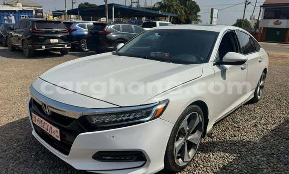 Buy Used Honda Accord White Car in Accra in Greater Accra