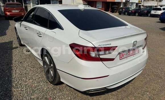 Buy Used Honda Accord White Car in Accra in Greater Accra Buy Used Honda Accord White Car in Accra in Greater Accra