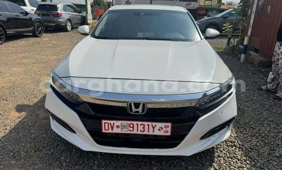 Buy Used Honda Accord White Car in Accra in Greater Accra Buy Used Honda Accord White Car in Accra in Greater Accra