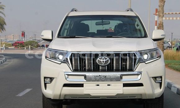 Buy Used Toyota Land Cruiser Prado White Car in Accra in Greater Accra