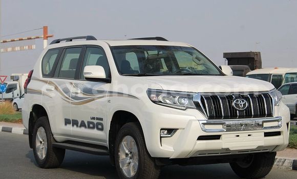 Buy Used Toyota Land Cruiser Prado White Car in Accra in Greater Accra Buy Used Toyota Land Cruiser Prado White Car in Accra in Greater Accra