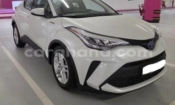 Buy Used Toyota C-HR White Car in Accra in Greater Accra