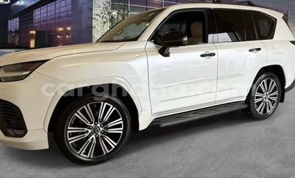 Buy Used Lexus LX White Car in Accra in Greater Accra Buy Used Lexus LX White Car in Accra in Greater Accra