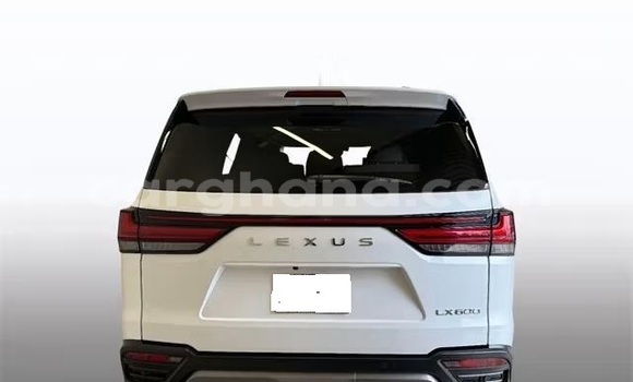 Buy Used Lexus LX White Car in Accra in Greater Accra Buy Used Lexus LX White Car in Accra in Greater Accra