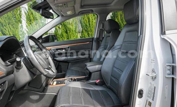 Buy Used Honda CR–V White Car in Accra in Greater Accra Buy Used Honda CR–V White Car in Accra in Greater Accra