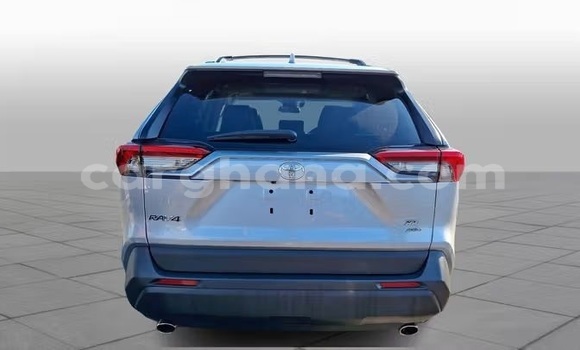 Buy Used Toyota RAV4 Silver Car in Accra in Greater Accra Buy Used Toyota RAV4 Silver Car in Accra in Greater Accra