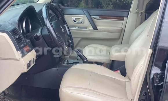 Buy Used Mitsubishi Pajero Black Car in Accra in Greater Accra Buy Used Mitsubishi Pajero Black Car in Accra in Greater Accra