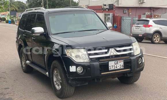 Buy Used Mitsubishi Pajero Black Car in Accra in Greater Accra Buy Used Mitsubishi Pajero Black Car in Accra in Greater Accra