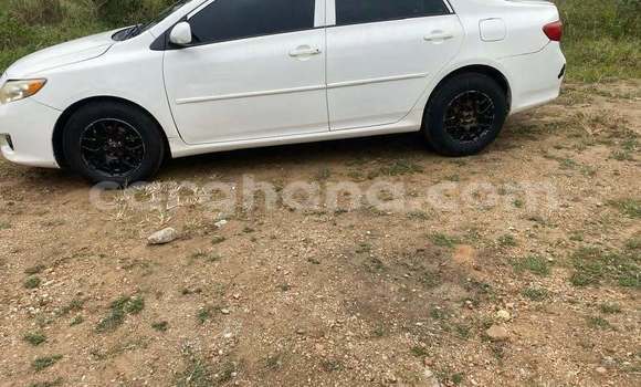 Buy Used Toyota Corolla White Car in Accra in Greater Accra Buy Used Toyota Corolla White Car in Accra in Greater Accra