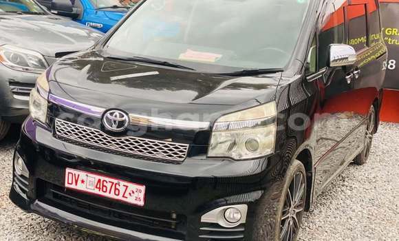 Buy Used Toyota Voxy Black Car in Accra in Greater Accra