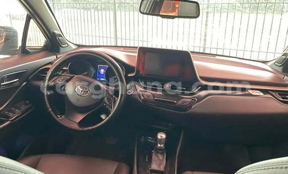 Buy Used Toyota C-HR Black Car in Accra in Greater Accra Buy Used Toyota C-HR Black Car in Accra in Greater Accra