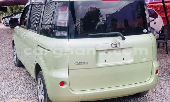 Buy Used Toyota Sienta Other Car in Accra in Greater Accra Buy Used Toyota Sienta Other Car in Accra in Greater Accra