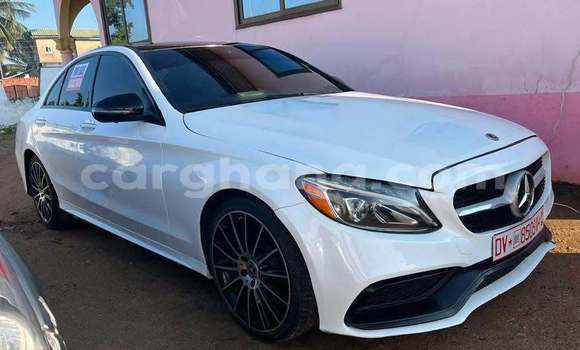 Buy Used Mercedes-Benz C-Classe White Car in Accra in Greater Accra Buy Used Mercedes-Benz C-Classe White Car in Accra in Greater Accra
