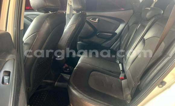 Buy Used Hyundai Tucson White Car in Accra in Greater Accra Buy Used Hyundai Tucson White Car in Accra in Greater Accra