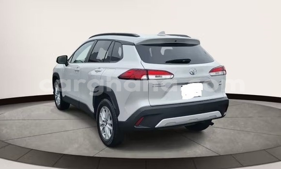 Buy Used Toyota Corolla Cross White Car in Accra in Greater Accra Buy Used Toyota Corolla Cross White Car in Accra in Greater Accra