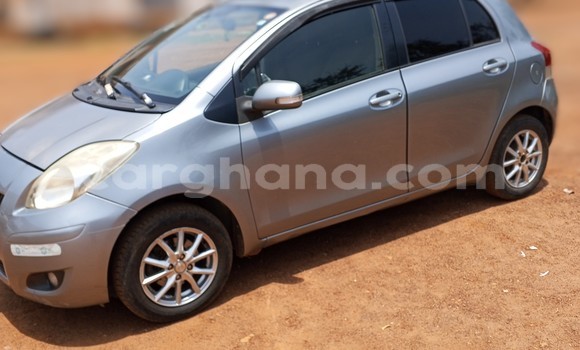 Buy Used Toyota Vitz Silver Car in Accra in Greater Accra Buy Used Toyota Vitz Silver Car in Accra in Greater Accra