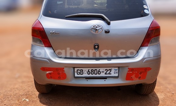Buy Used Toyota Vitz Silver Car in Accra in Greater Accra Buy Used Toyota Vitz Silver Car in Accra in Greater Accra