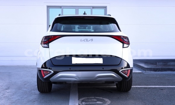 Buy Used Kia Sportage White Car in Accra in Greater Accra Buy Used Kia Sportage White Car in Accra in Greater Accra