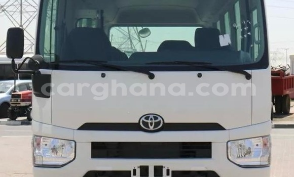 Buy Used Toyota Coaster White Car in Accra in Greater Accra