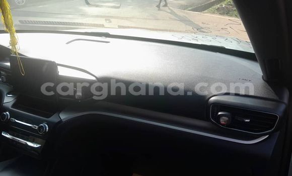 Ra Tuntun Ford Explorer Sport Trac Silver Ọkọ̀ in Kumasi ni Ashanti Ra Tuntun Ford Explorer Sport Trac Silver Ọkọ̀ in Kumasi ni Ashanti