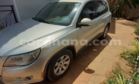 Buy Used Volkswagen Tiguan Silver Car in Accra in Greater Accra Buy Used Volkswagen Tiguan Silver Car in Accra in Greater Accra