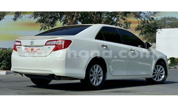 Sayi Imported Toyota Camry White Mota in Import - Dubai a Ashanti Sayi Imported Toyota Camry White Mota in Import - Dubai a Ashanti
