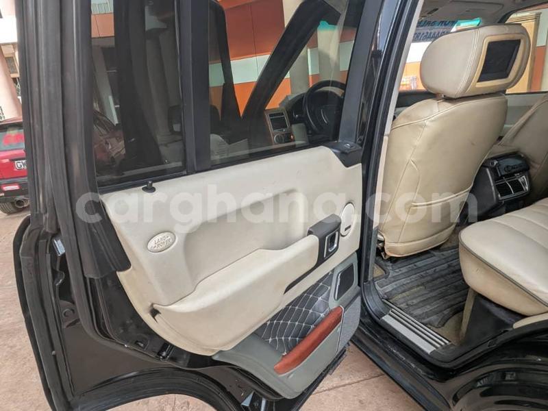 Big with watermark land rover range rover vogue ashanti kumasi 60957