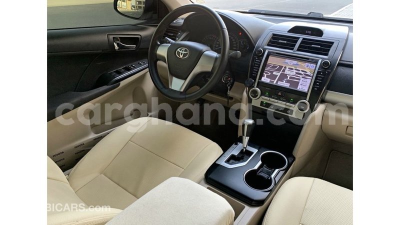 Big with watermark toyota camry ashanti import dubai 10926