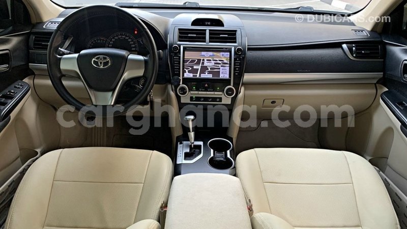 Big with watermark toyota camry ashanti import dubai 10926