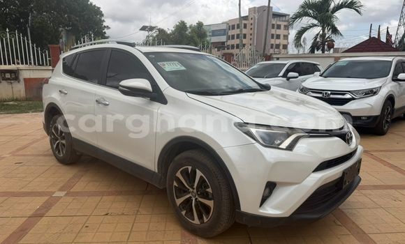 Buy Used Toyota RAV4 White Car in Accra in Greater Accra Buy Used Toyota RAV4 White Car in Accra in Greater Accra